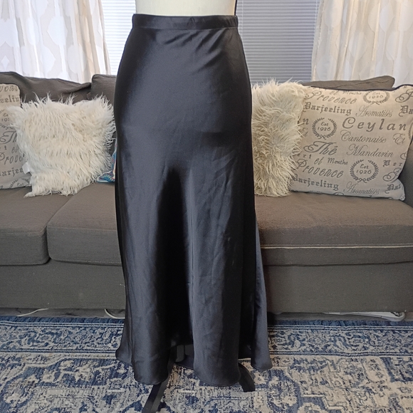 Rachel Zoe Black Silky Satin A-line Pull On Maxi Skirt - Picture 2 of 5